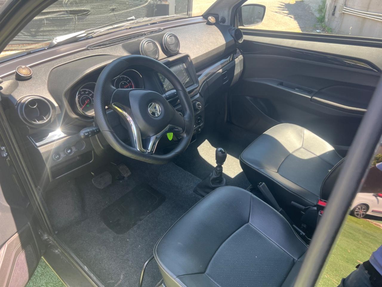 Aixam Emotion sport black 2021 12000 km