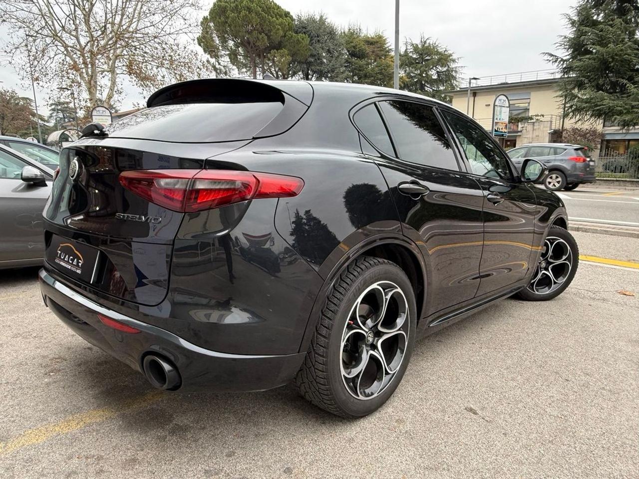 Alfa Romeo Stelvio Veloce 2.2 #8284