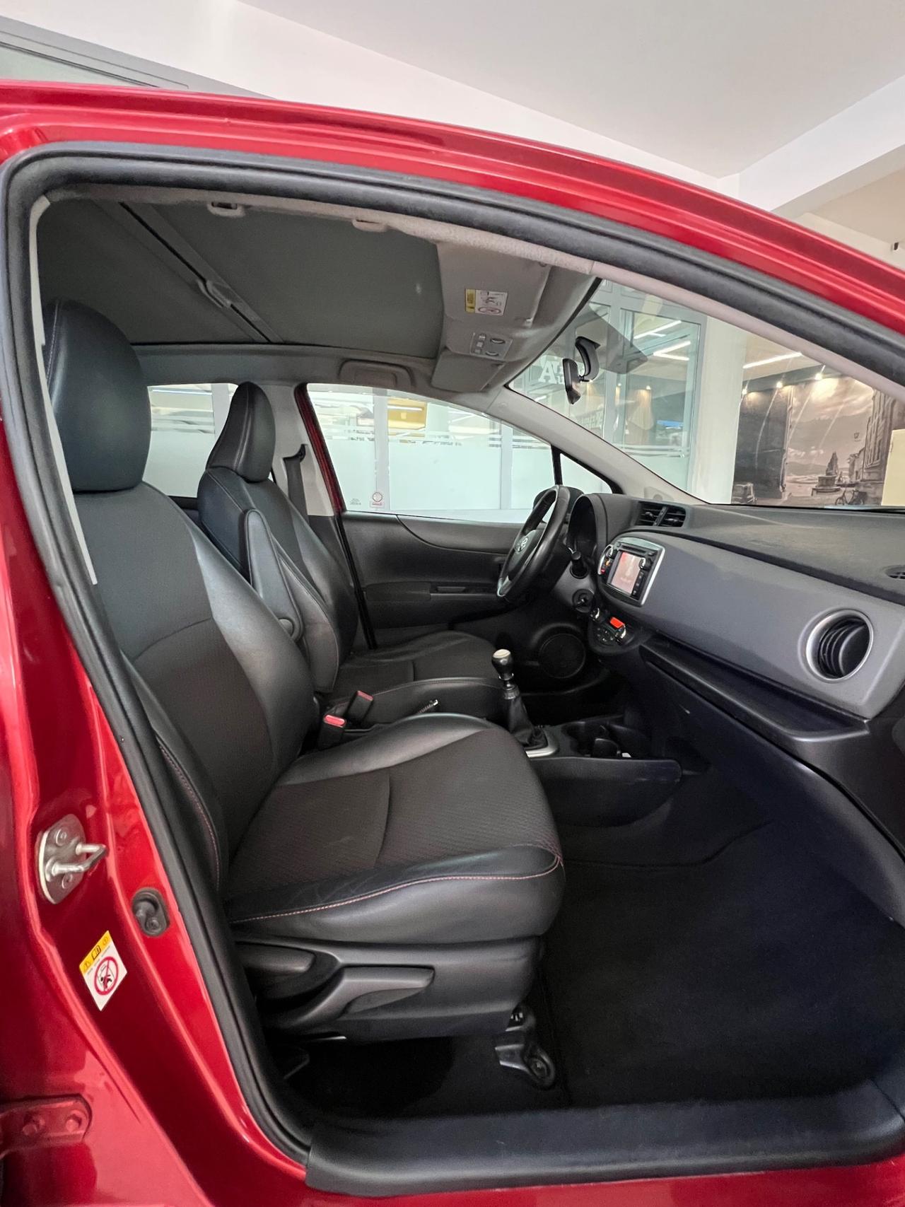 Toyota Yaris 1.4 D-4D 5 porte Lounge