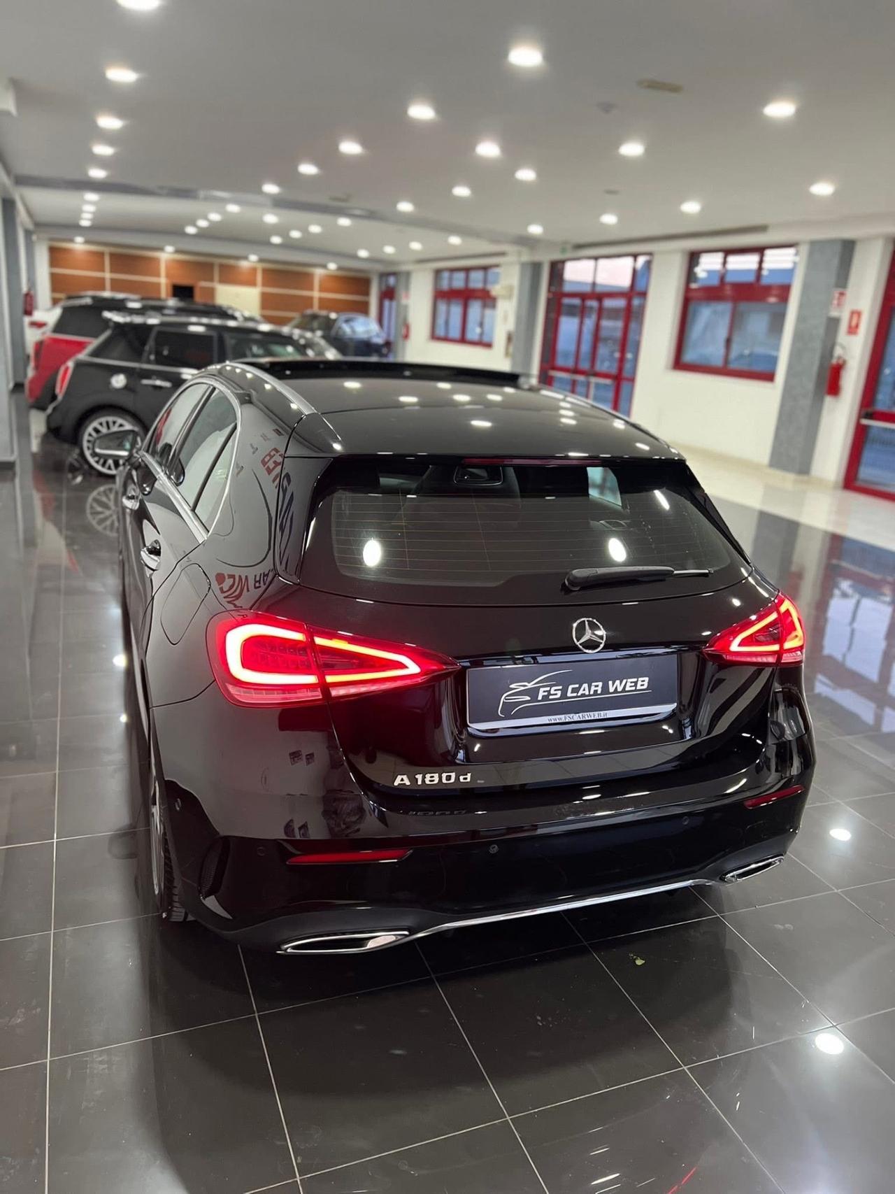 Mercedes Benz A180d Premium AMG aut. 116 cv