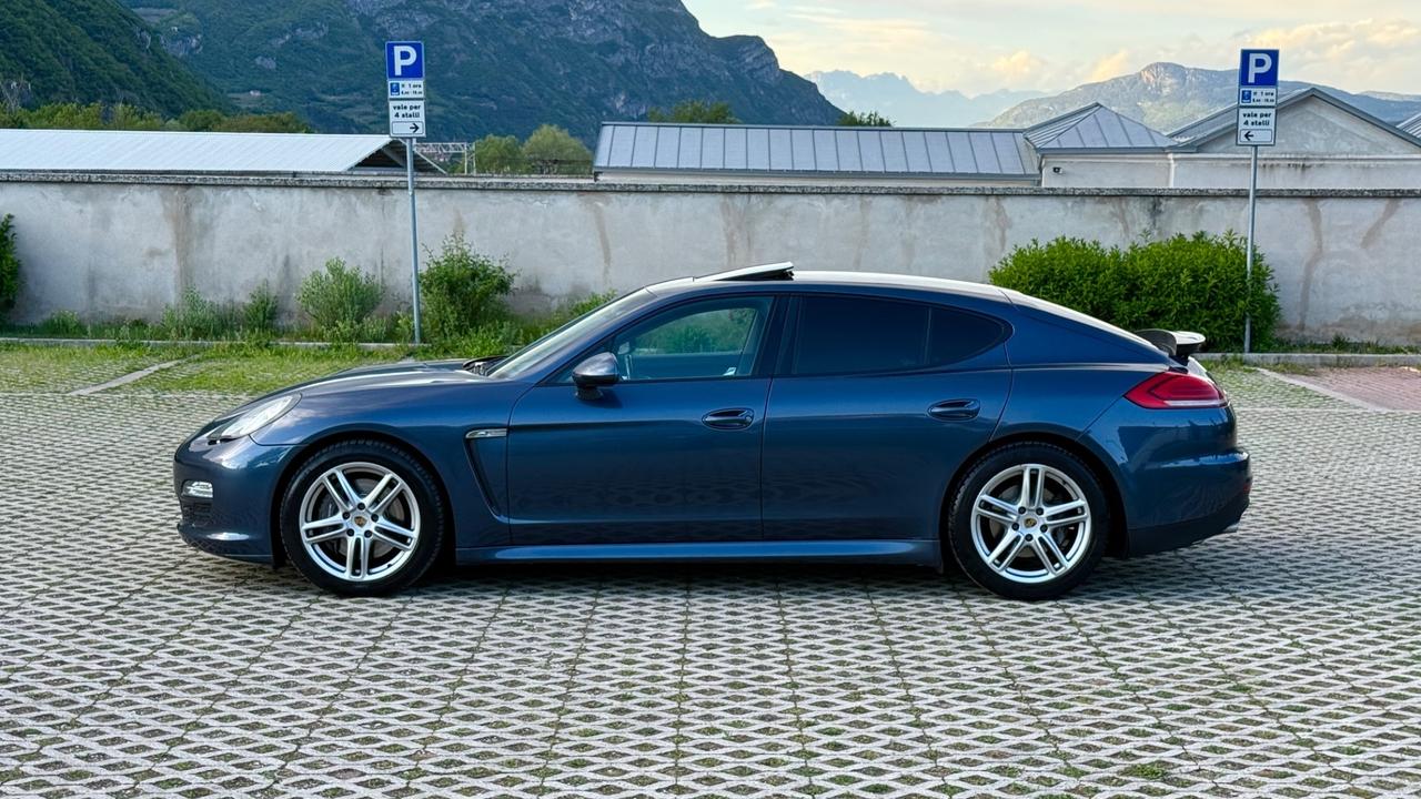 Porsche Panamera 3.6 i 300cv 4x4 Semi Nuova