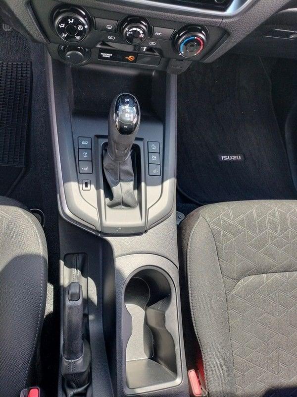 Isuzu D-Max N60 1.9 aut. Crew BB+ Cab con ShutterLid!!