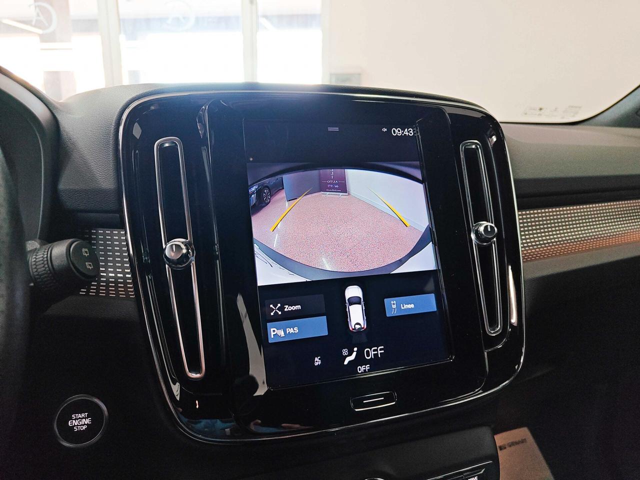 Volvo XC40 D3 R-design