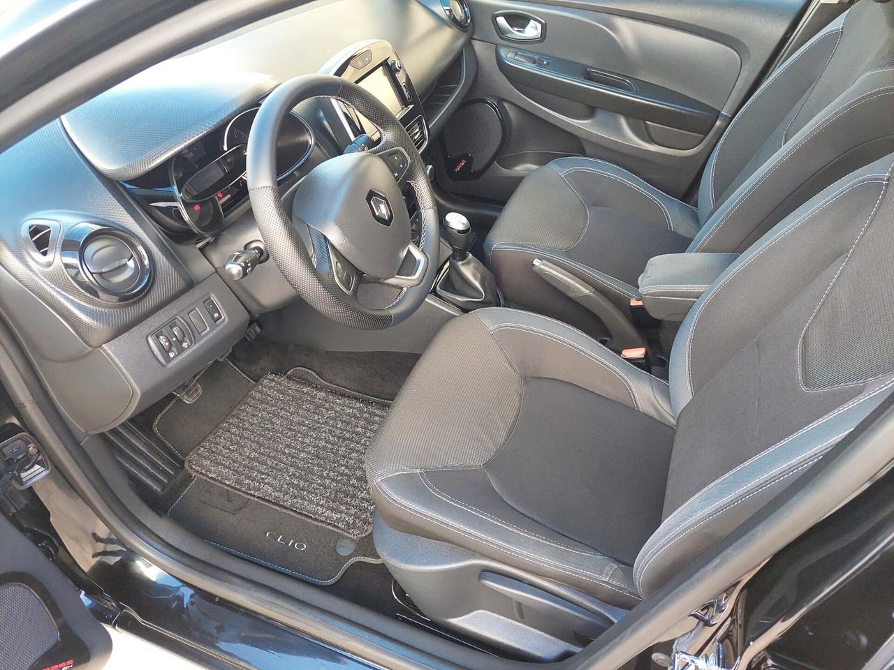 Renault Clio dCi 8V 75 CV Start&Stop 5 porte Energy Duel