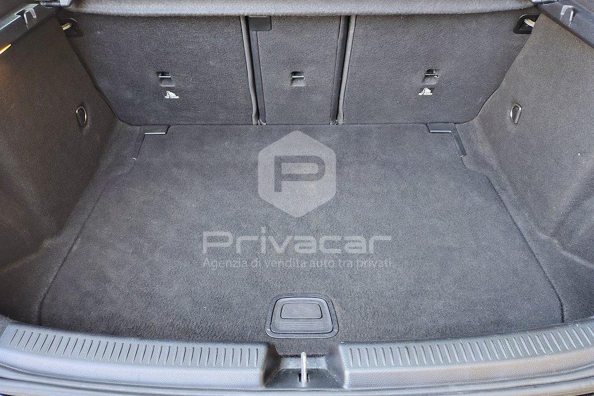 MERCEDES A 180 d Automatic Business