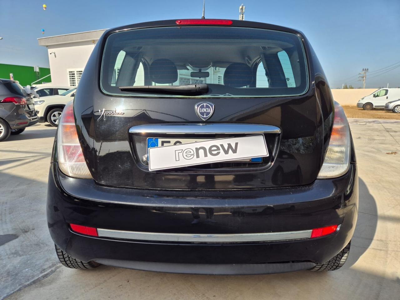 Lancia Ypsilon 1.2 69 CV Unyca