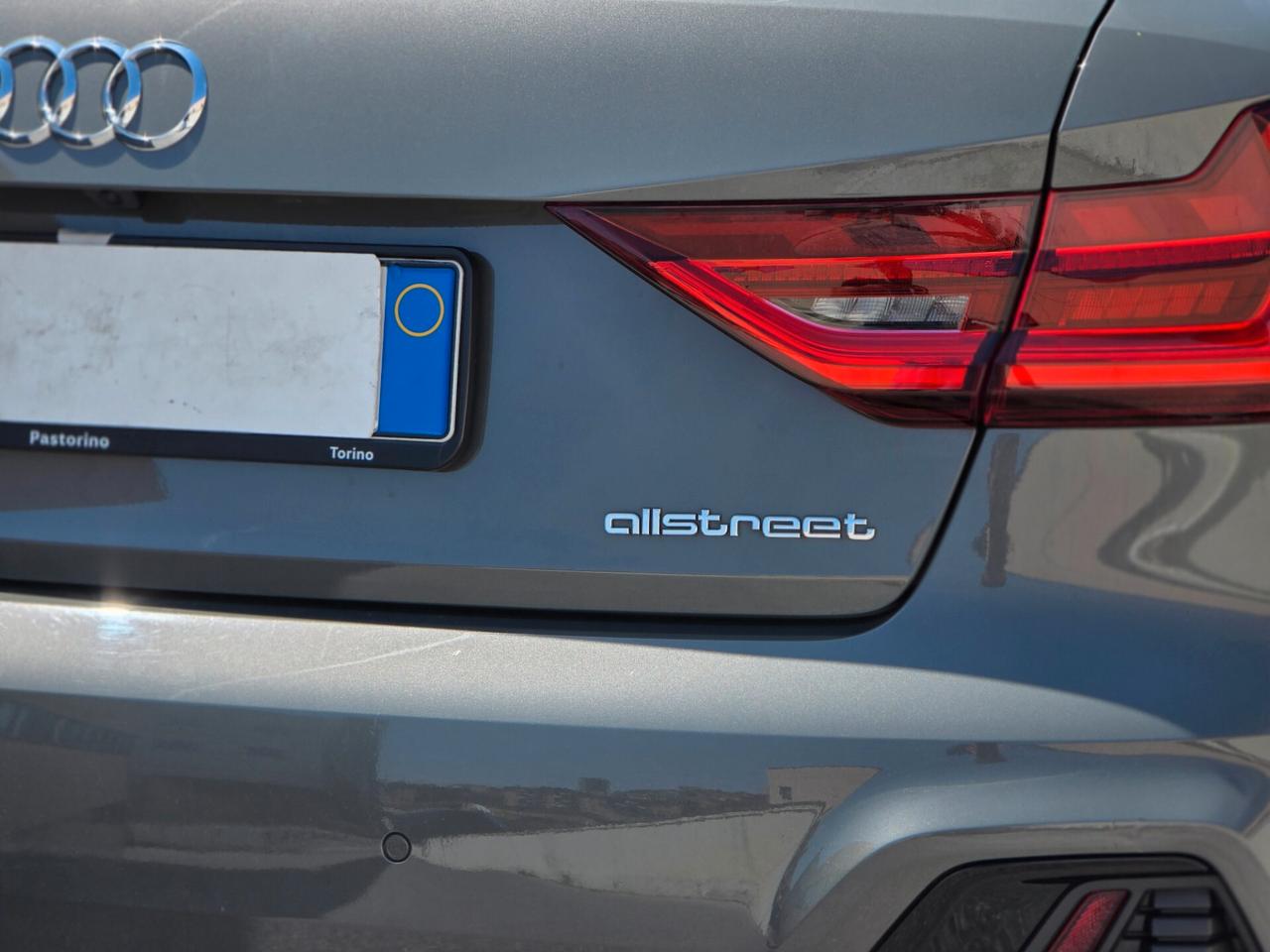 Audi A1 allstreet 30 TFSI Business