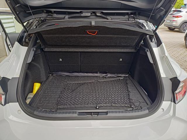 TOYOTA Corolla 2.0 Hybrid GR SPORT