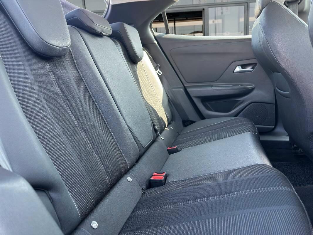 Opel Mokka 1.2 t Elegance s&s 100cv con Telecamera e Carplay