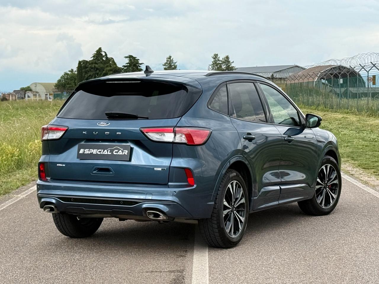 Ford Kuga 2.0 EcoBlue Hybrid 150 CV 2WD ST-Line STUPENDA