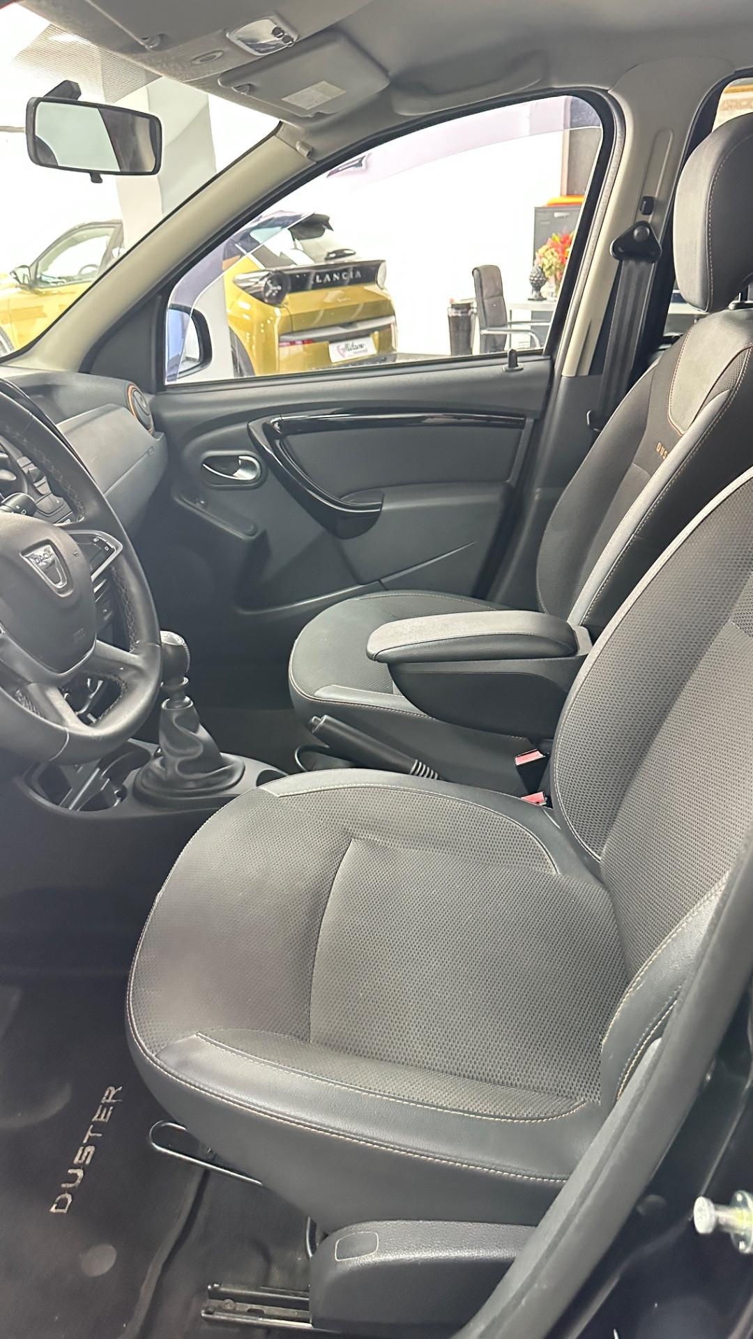 Dacia Duster 1.5 dCi 110 CV S&S 4x2 Serie Speciale Brave