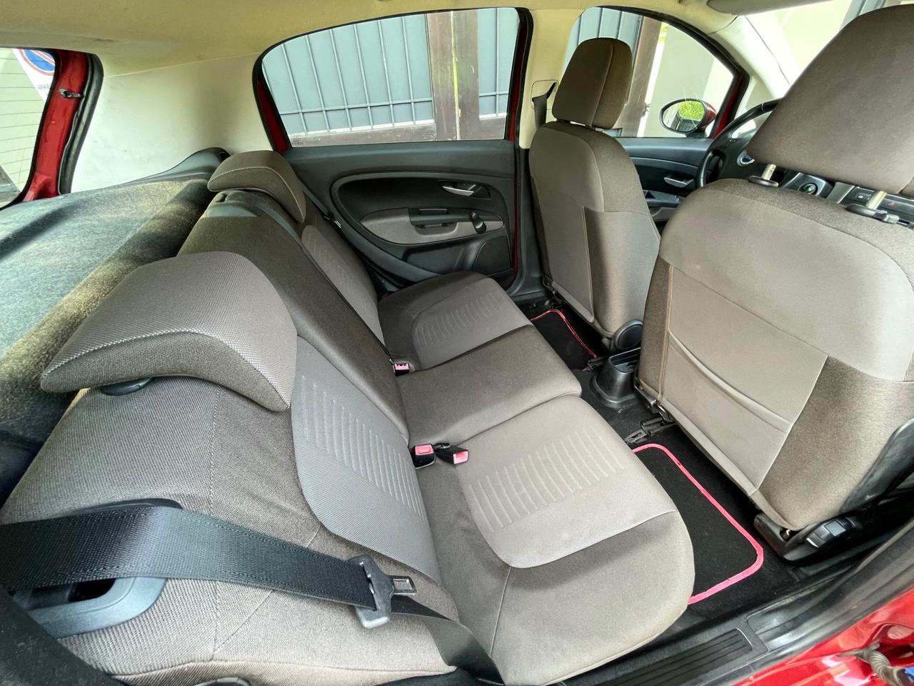 Fiat Grande Punto 1.4 *SOLO 84000 KM*
