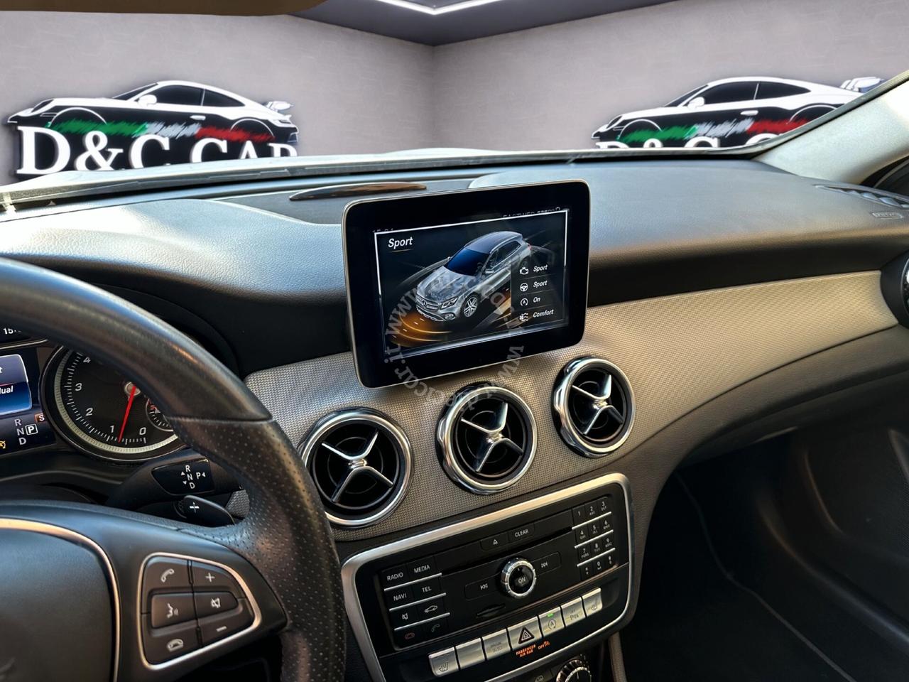 Mercedes-benz GLA 180 Sport AUTOMATICA TETTO PANO LED 19