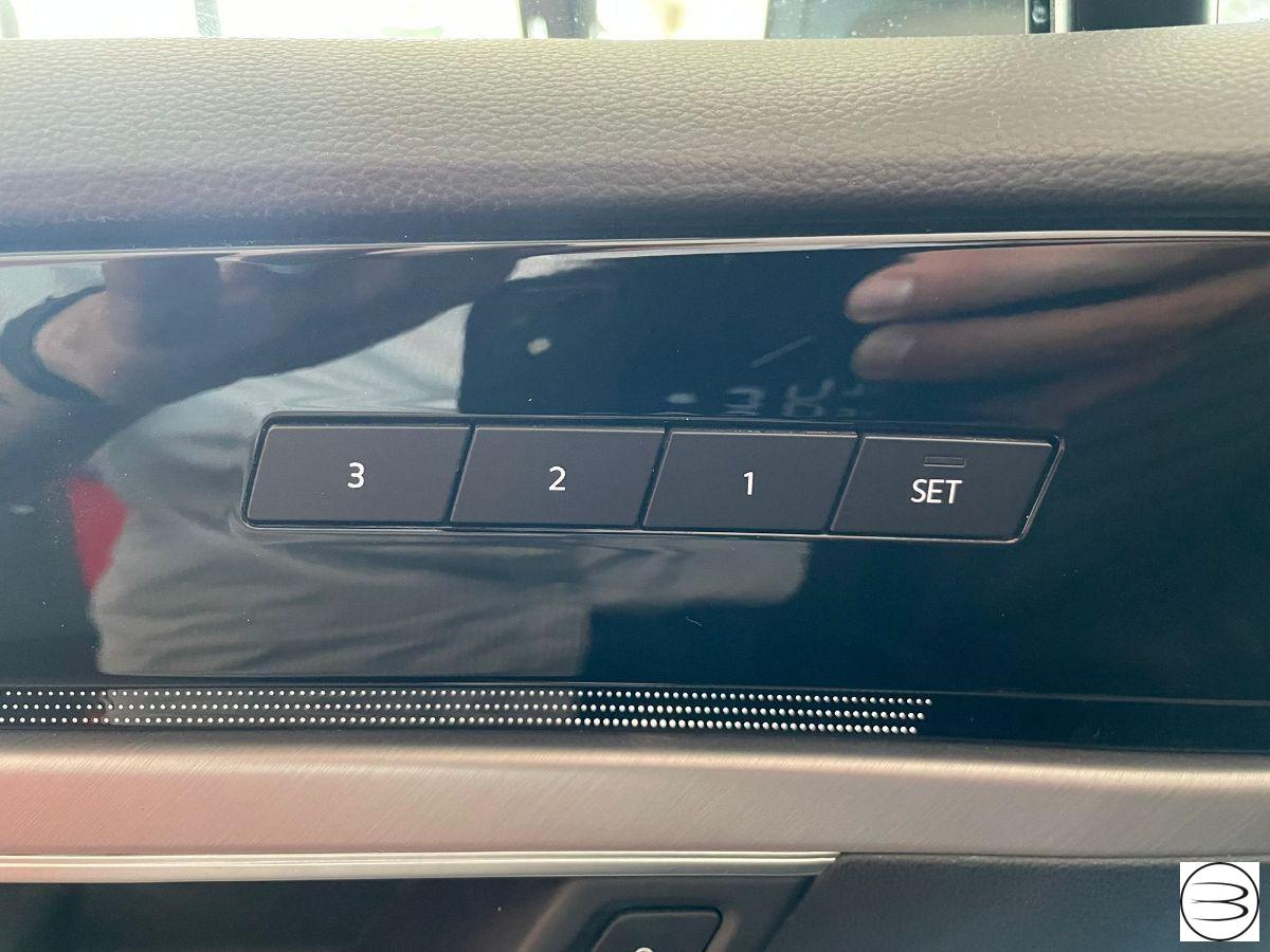 VOLKSWAGEN - Touareg - 3.0 TDI Advanced