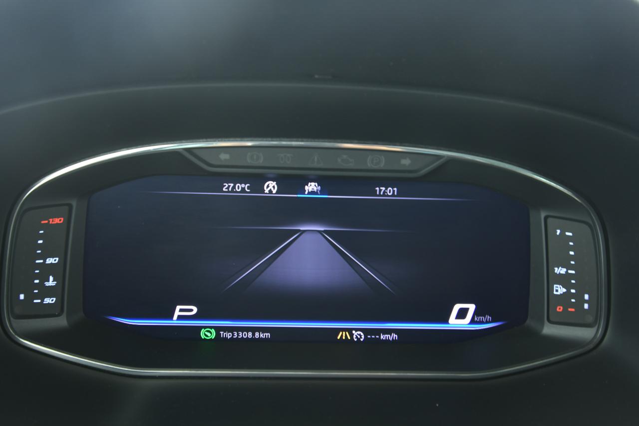 SEAT Ateca 1.6 tdi Business dsg NEOPATENTATI+CAMERA+ACC