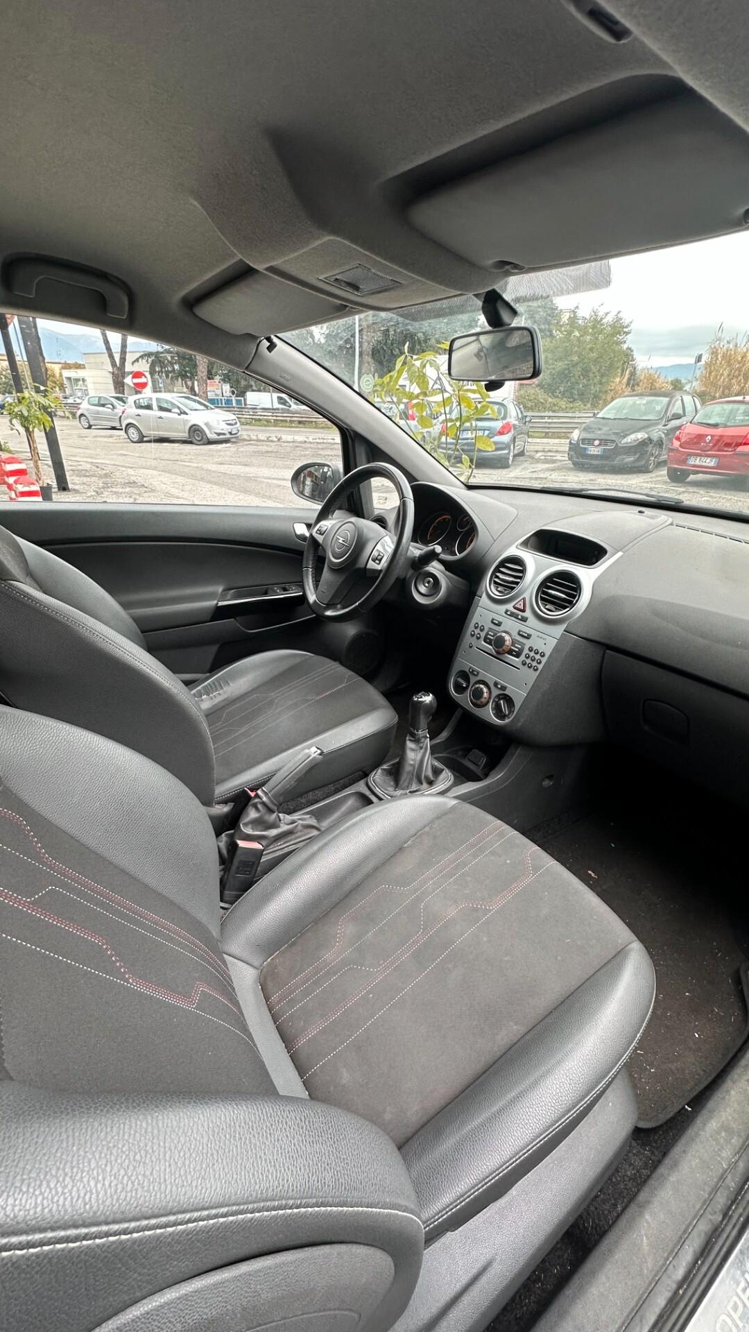 Opel Corsa 1.2 5 porte Elective