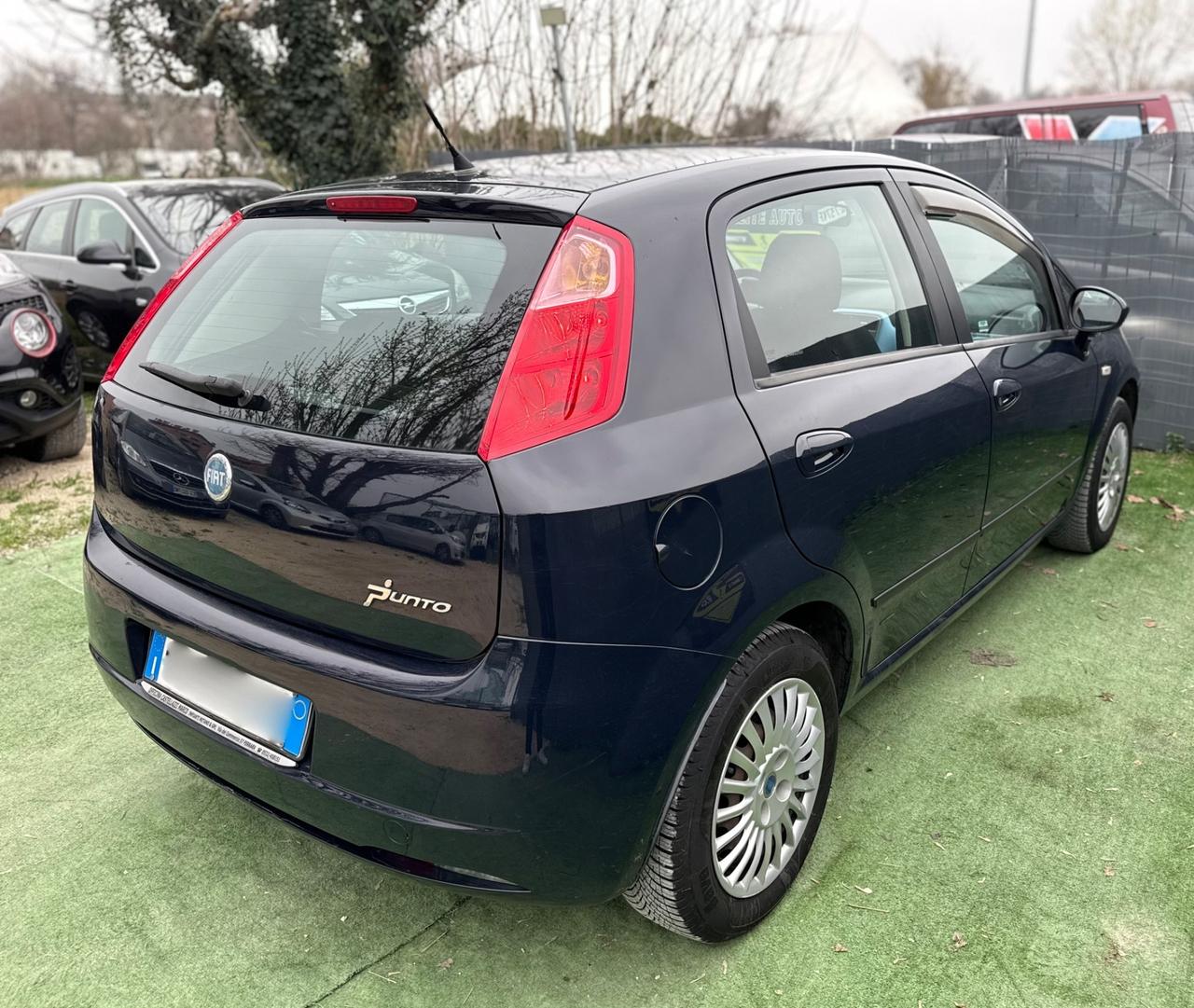 Fiat GRANDE PUNTO 1.4 GPL UNICOPROPRIETARIO 5 PORTE