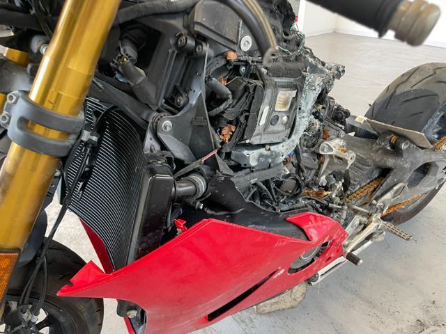 DUCATI Panigale V2 S