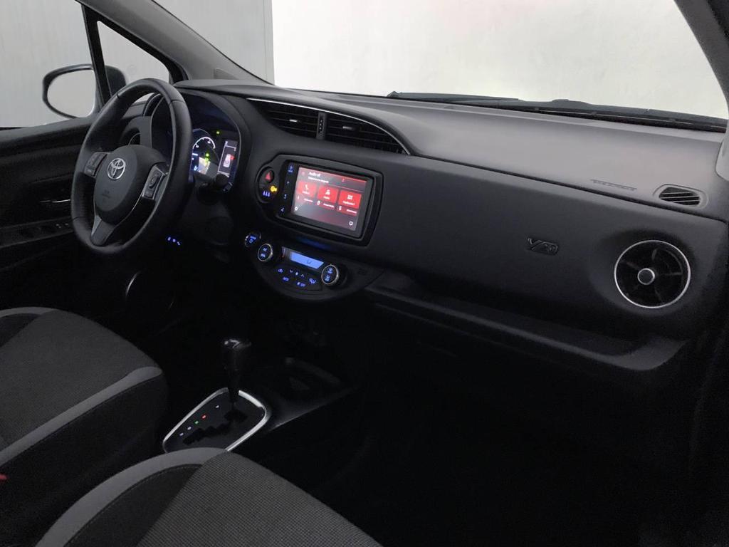 Toyota Yaris 5 Porte 1.5 VVT-i Hybrid Lounge Blue E-CVT