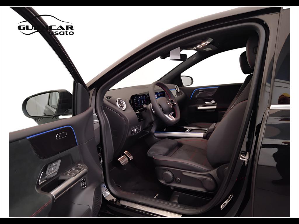 Mercedes-Benz Classe B - W247 2023 - B 180 d AMG Line Advanced Plus auto