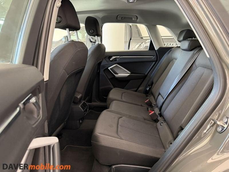 Audi Q3 Q3 35 TDI S tronic Business Advanced