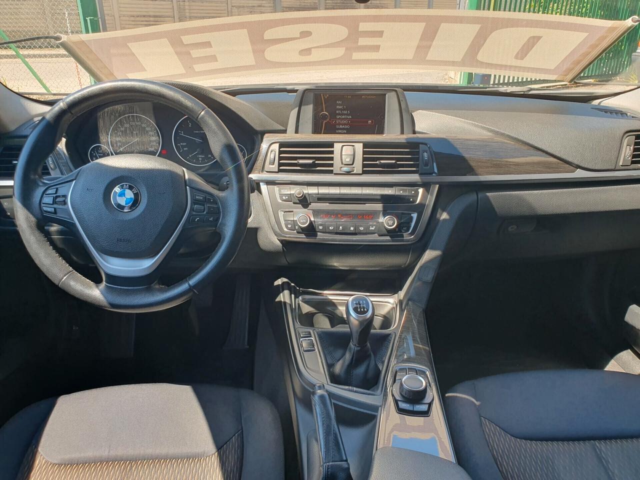 Bmw 318d 143cv touring Luxury Neop 2013