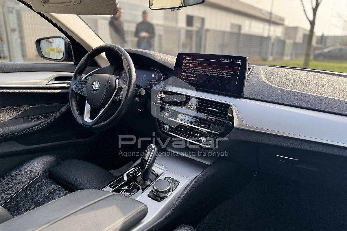 BMW 520d 48V xDrive Touring Luxury