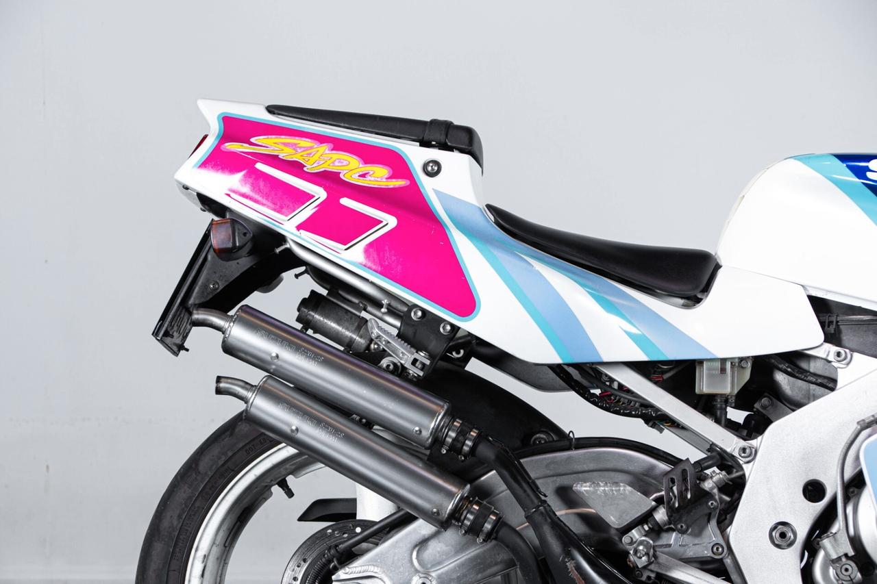 Suzuki RGV 250 GAMMA- 1992