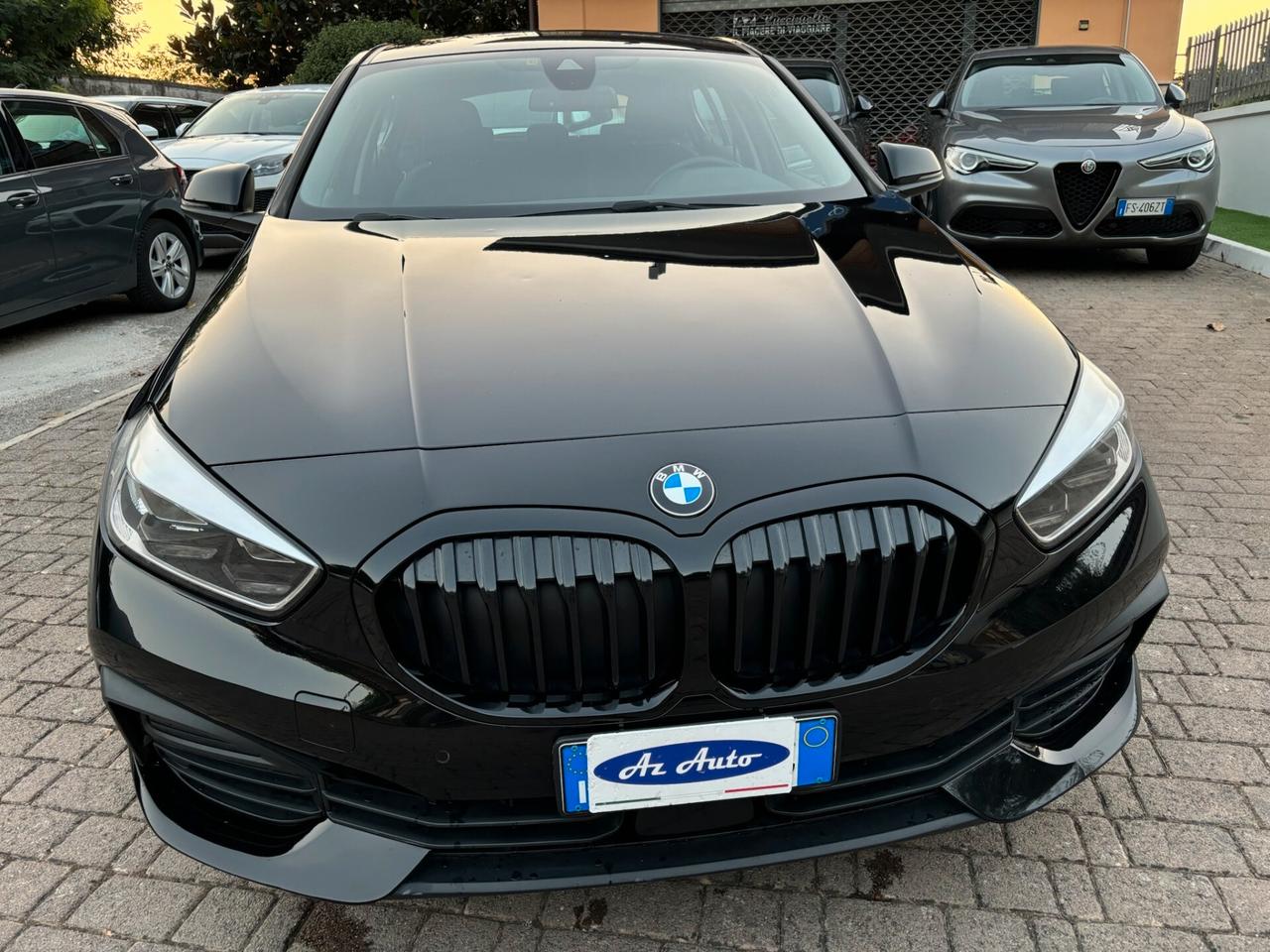 Bmw 116d 5p. Sport 116 CV FULL - MATRIX MY 21