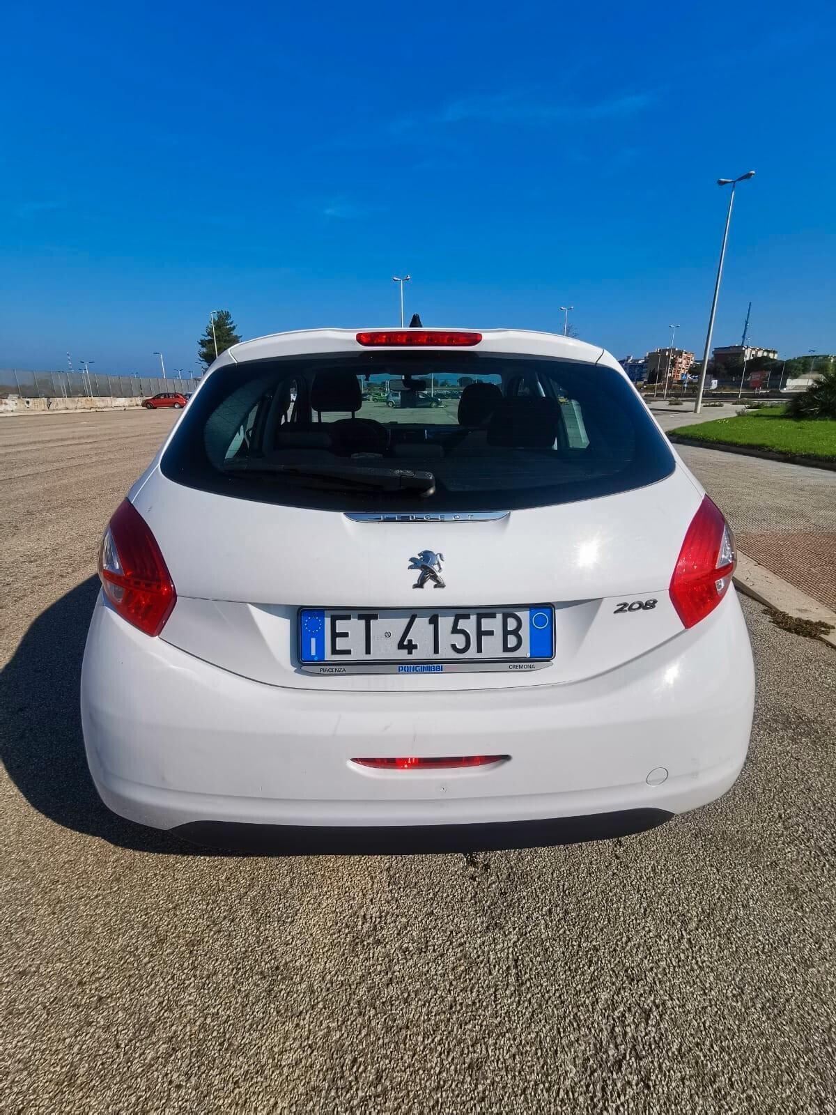 Peugeot 208 1.2 VTi 82 CV 5 porte Active 12/2013