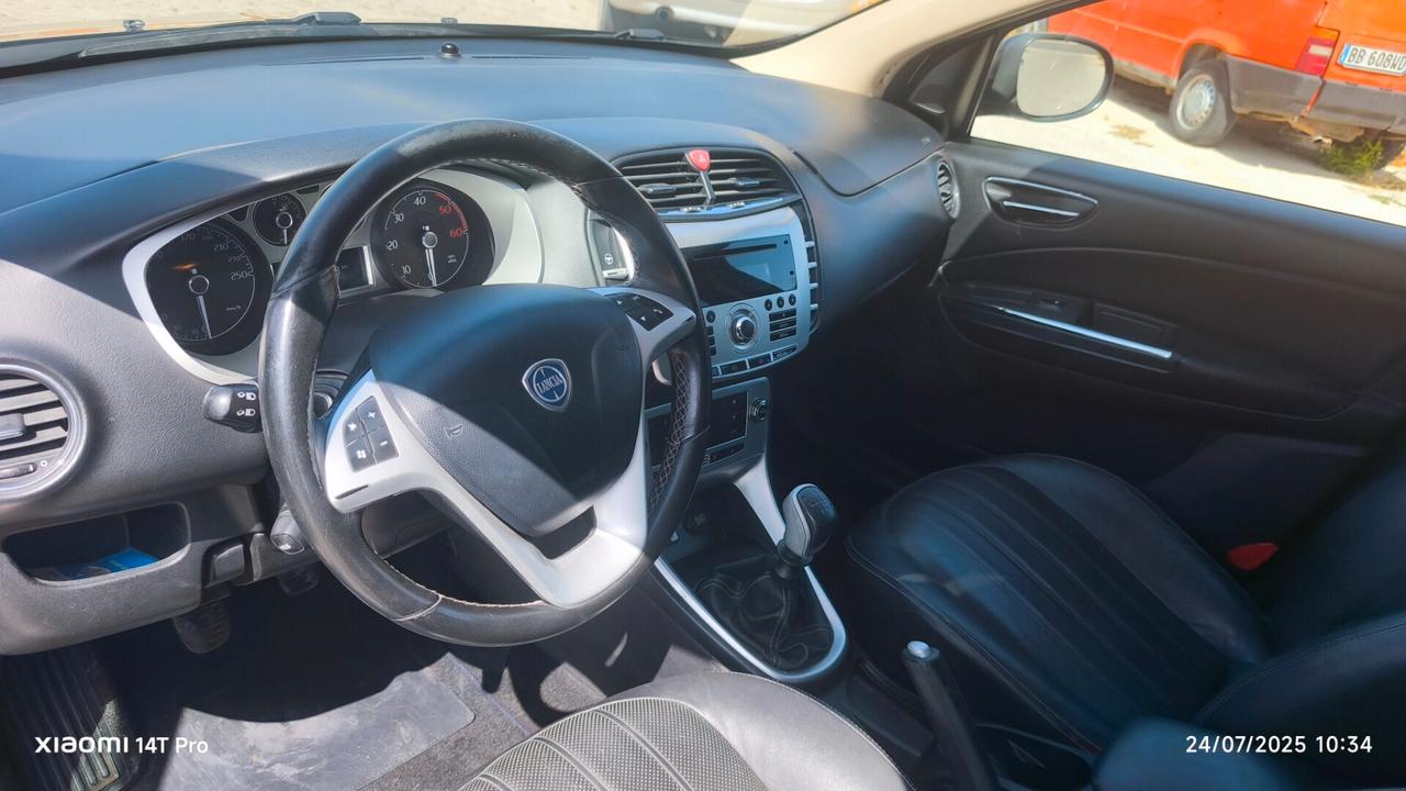 Lancia Delta 1.6 MJT 120CV GOLD 2013