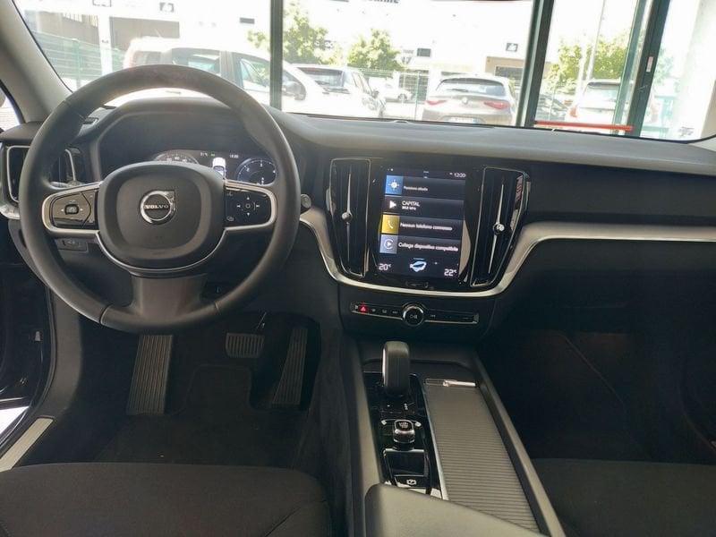 Volvo V60 Cross Country B4 (d) AWD Geartronic Business Pro