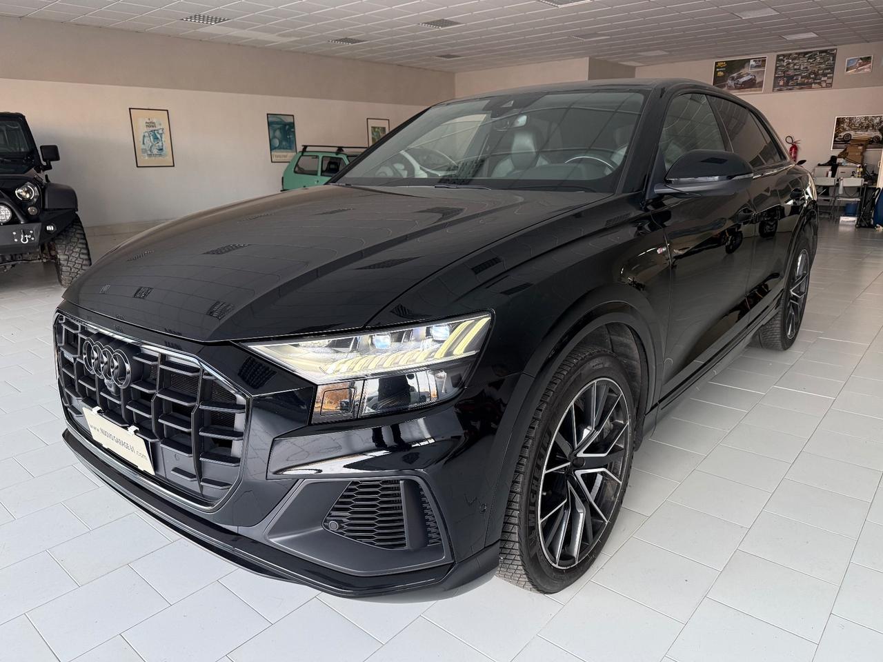 Audi Q8 50 TDI 286 CV quattro Sport