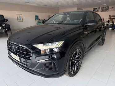 Audi Q8 50 TDI 286 CV quattro Sport