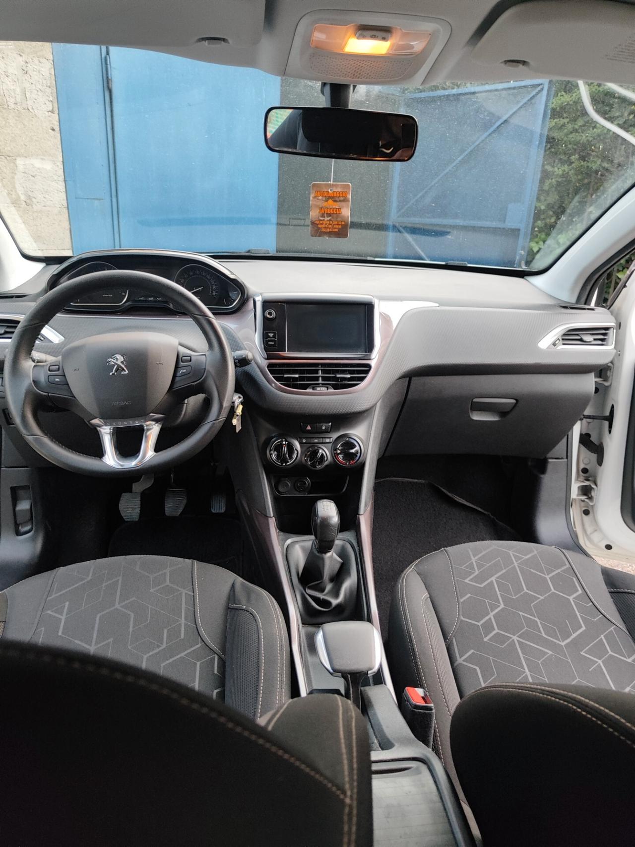 Peugeot 2008 1.4 HDi 68CV Active