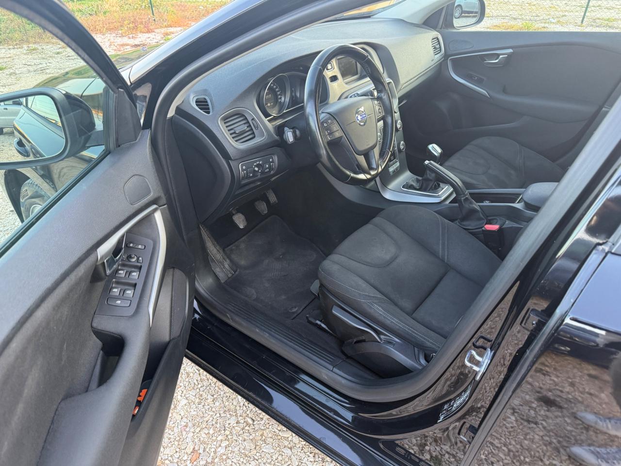 Volvo V40 D2 1.6 DIESEL MOTORE 15.000 km