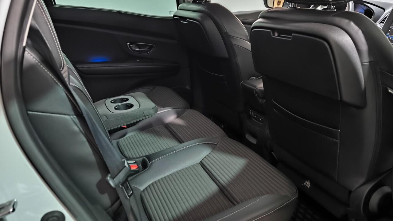 Renault Scenic Scénic dCi 8V 110 CV EDC Energy Intens