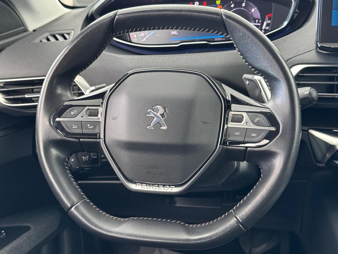 Peugeot 3008 BlueHDi 130 S&S Business