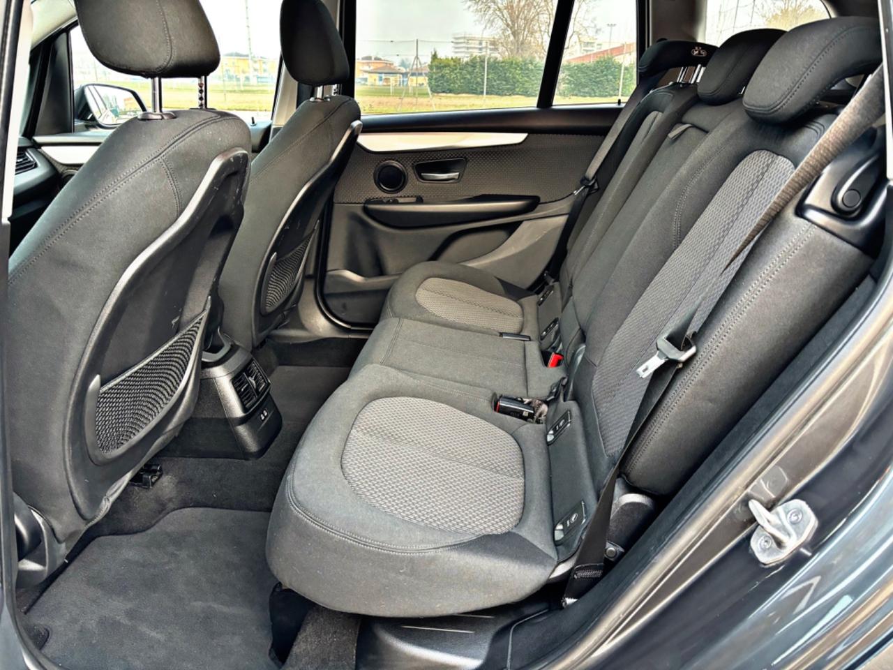 Bmw Serie 2 Gran Tourer 216d Luxury Aut. 2020
