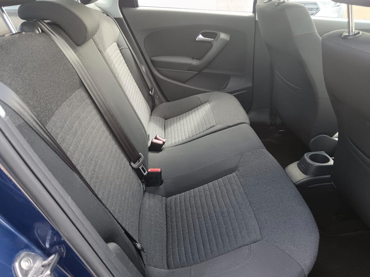 Volkswagen Polo 1.2 TDIComfortline - 2013