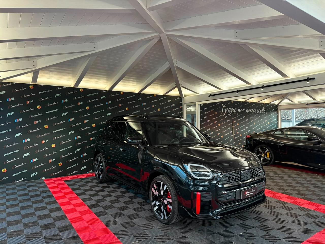 Mini John Cooper Works Countryman ALL4 JCW