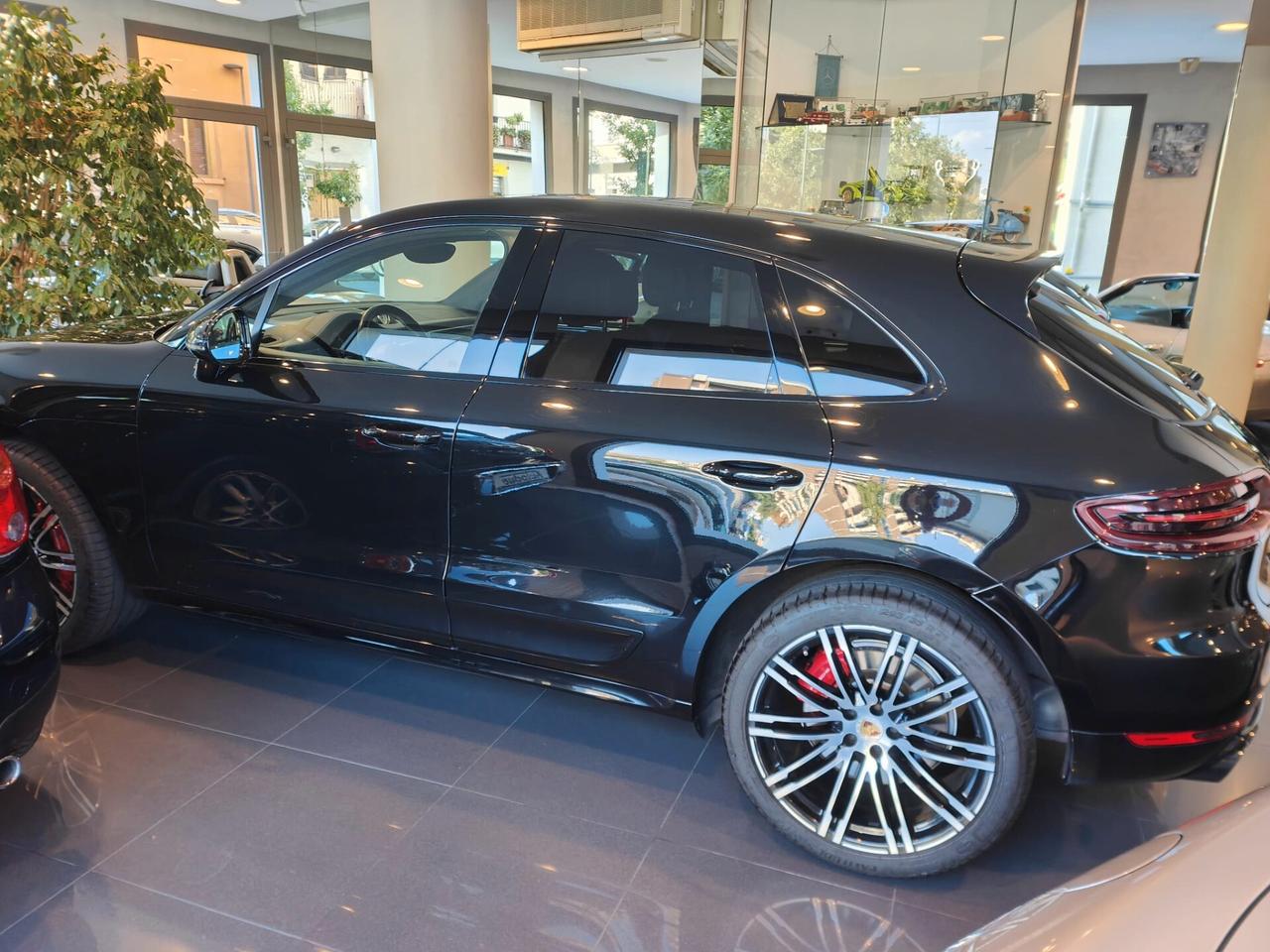 Porsche Macan 3.6 Turbo