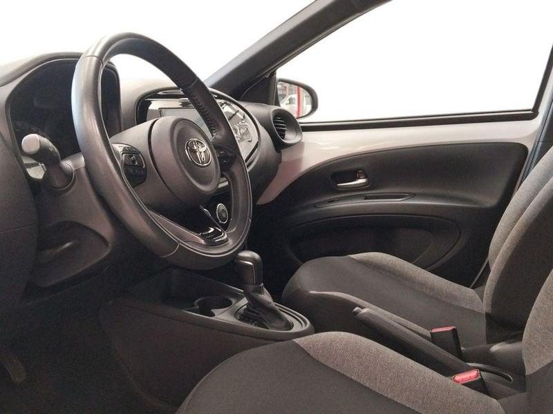 Toyota Aygo X 1.0B (72 CV) Active S-CVT
