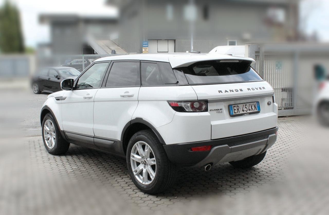 Land Rover Range Rover Evoque 2.2 TD4 5p. Pure Tech Pack