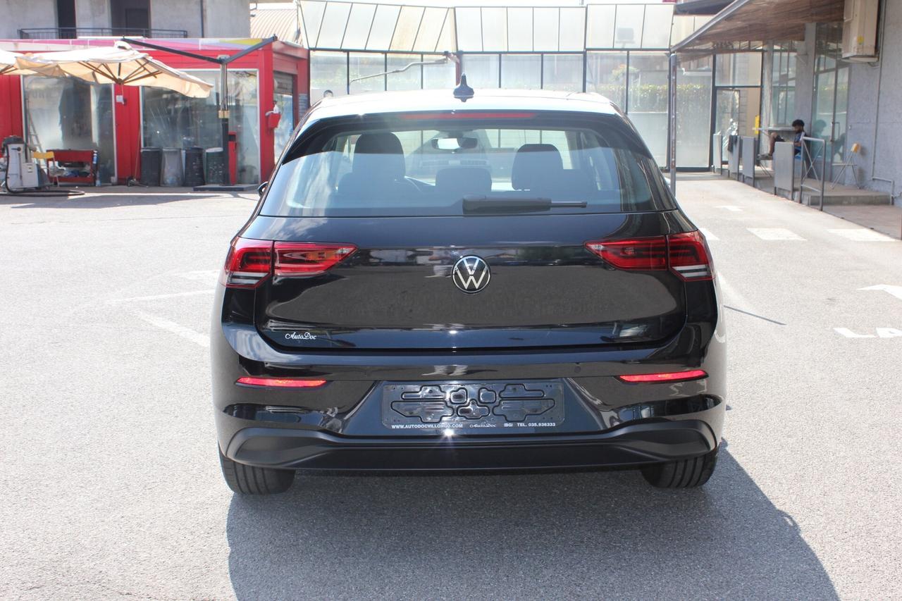 Volkswagen Golf 2.0 TDI 115 CV LIFE NAVY VOLANTE RISCALDABILE ADAPTIVE CRUISE CONTROL