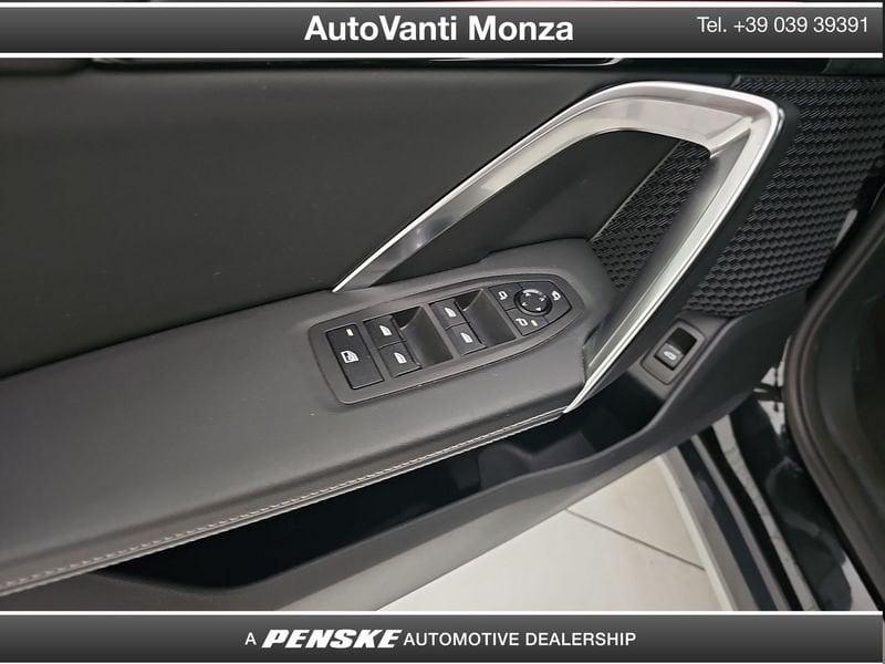BMW iX1 xDrive 30 xLine