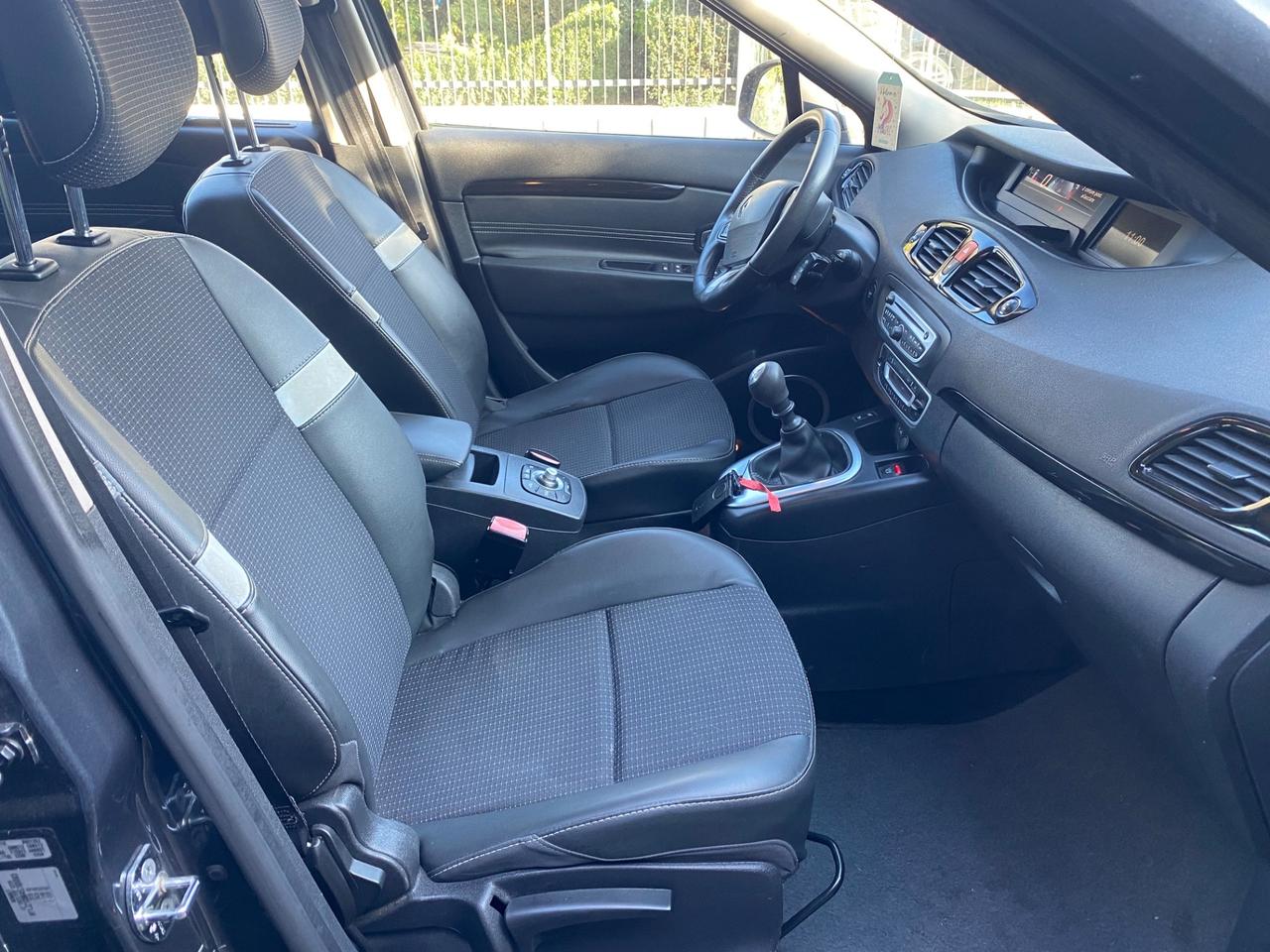 Renault Scenic 1.5 dCi 110CV - 7posti