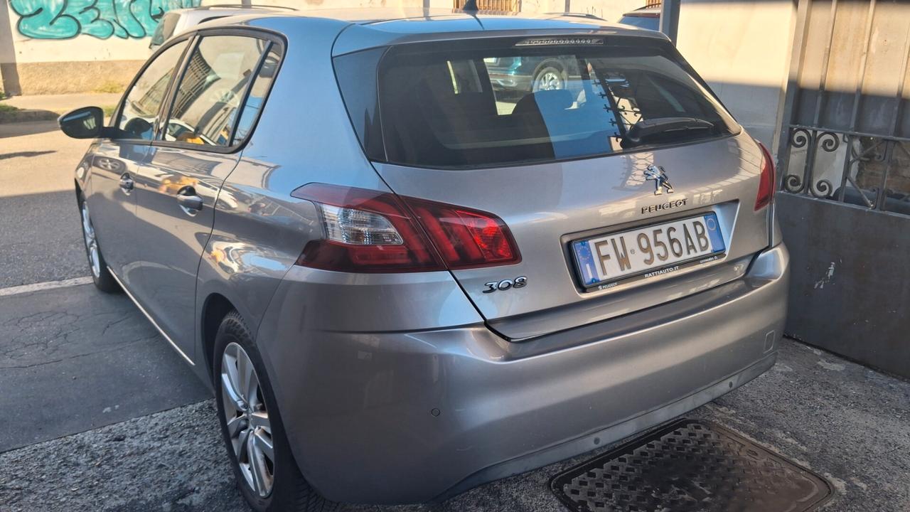 Peugeot 308 1.6 HDi 92 CV Business