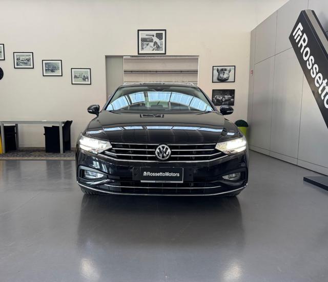 VOLKSWAGEN Passat Variant 2.0 TDI SCR EVO DSG Executive