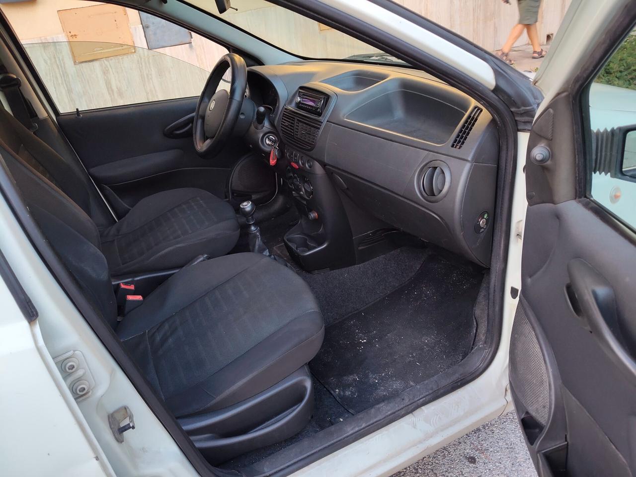 Fiat Punto fanalona 1200 metano a poco prezzo